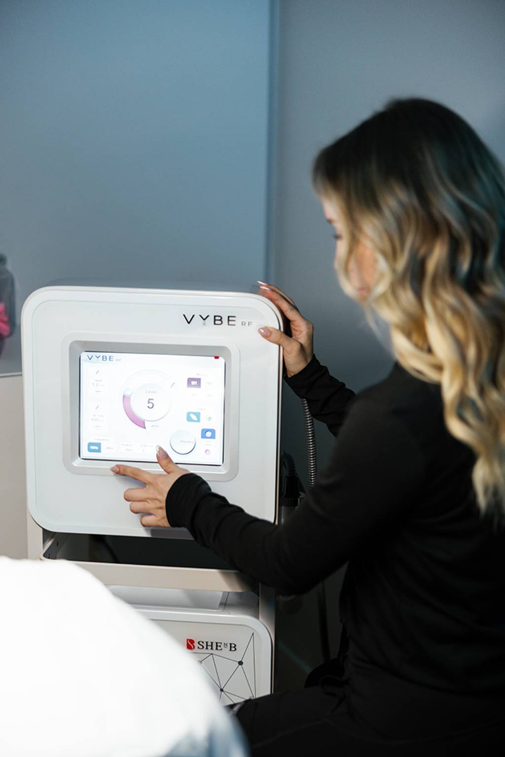 Vybe RF Machine